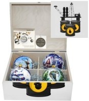 Новогодний набор на 4 шара Золотой резерв с кристаллами Swarovski (2565)