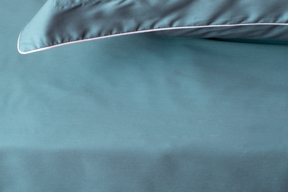 Простыня на резинке сатин зеленый 160*200*30 (TT-00014168)