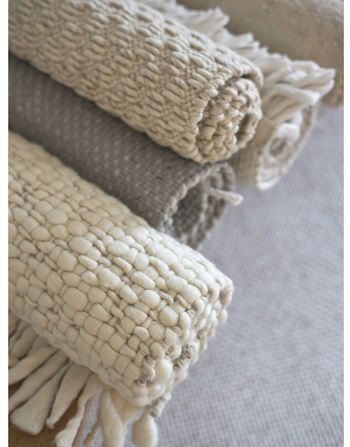 Ковер из переработанного пластика светло-серого цвета из коллекции ethnic, 70х160 см (77522)