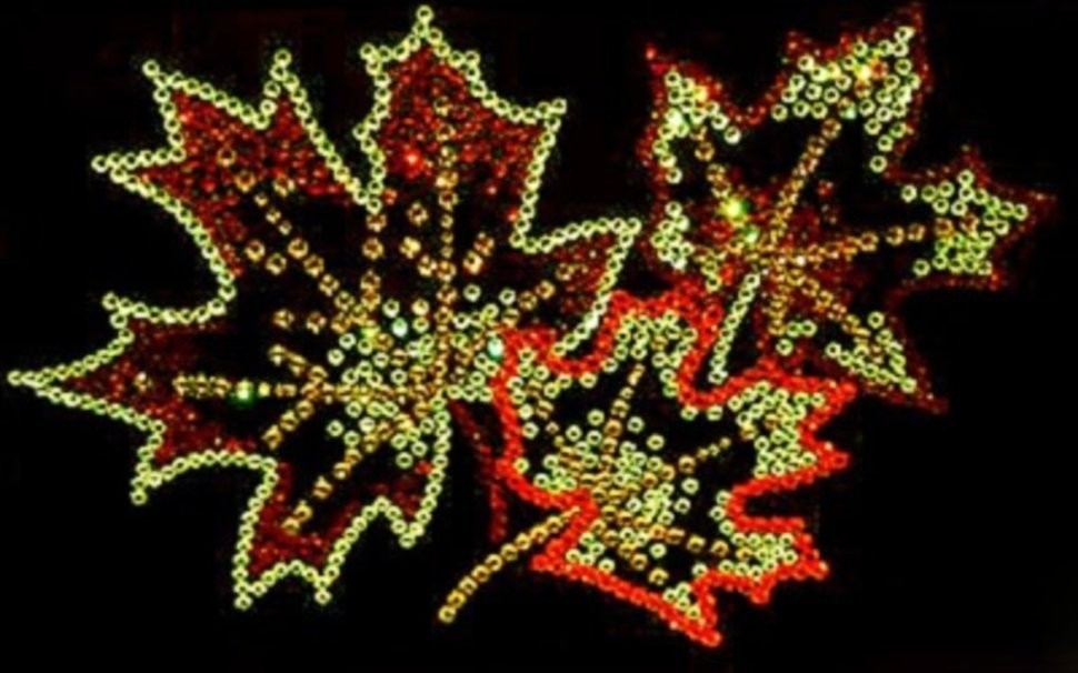 Картина Кленовые листья с кристаллами Swarovski (1174)