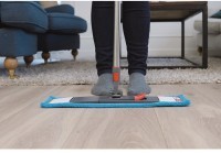 Швабра для мытья пола с распылителем, телескопической ручкой 130 см и насадкой (68934)