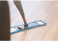 Швабра для мытья пола с распылителем, телескопической ручкой 130 см и насадкой (68934)