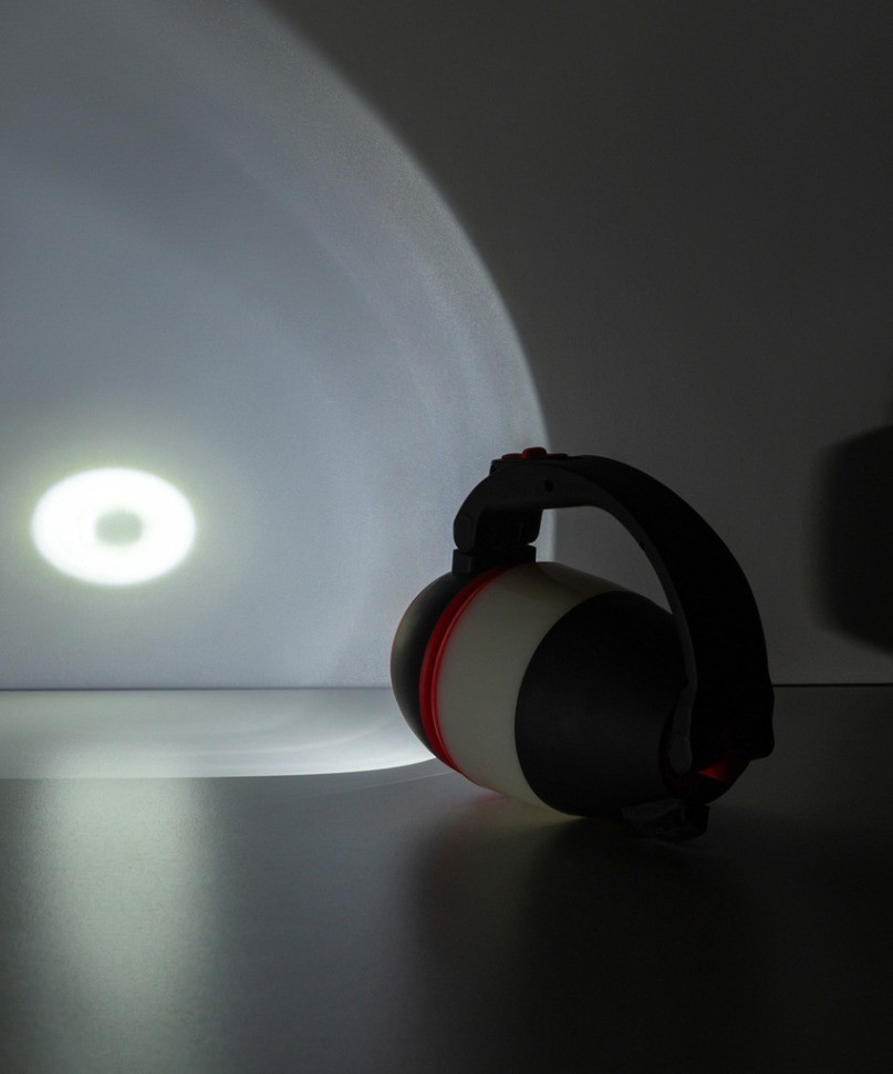 Фонарь мультифункциональный Travel Mixed-Use, черный/красный (1558632)