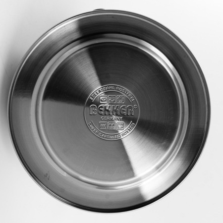 Чайник со свистком 3 л BEKKER (352-1)