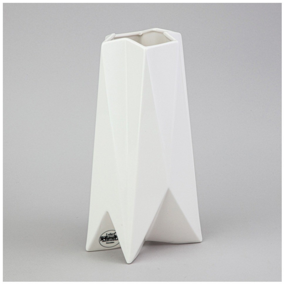 Ваза 10.5*8*24см цвет: белый Lefard (374-137)