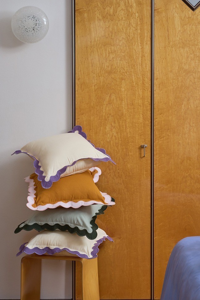 Чехол на подушку с контрастным кантом сиреневого цвета из коллекции trendy ruffles, 40х40 см (78897)