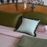 Чехол на подушку с контрастным кантом зеленого цвета из коллекции trendy ruffles, 40х40 см (78895)