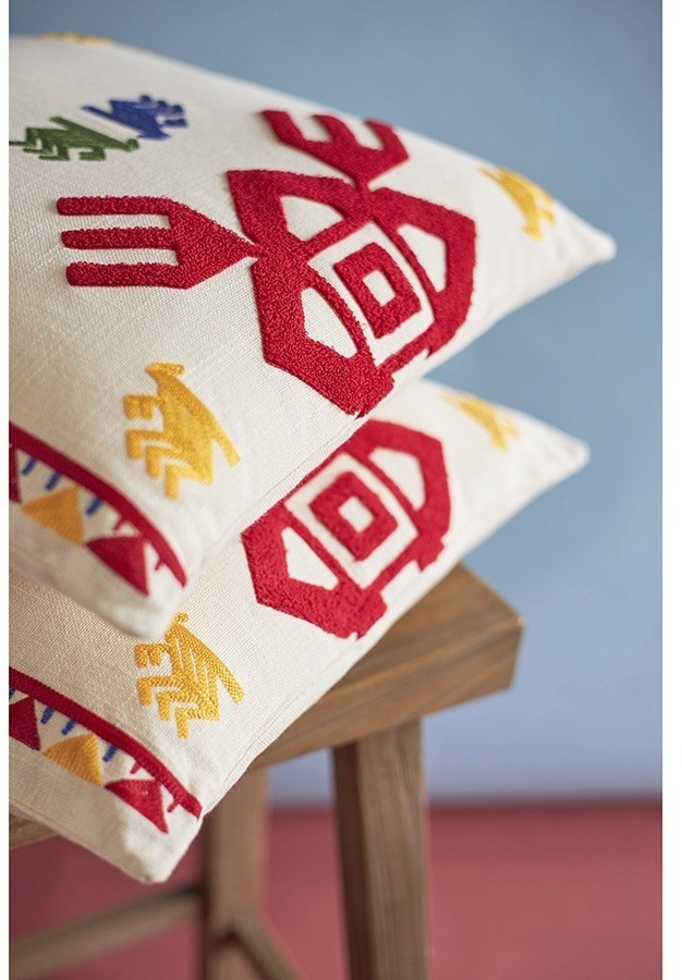 Подушка декоративная по мотивам чувашских орнаментов из коллекции cultural heritage, 45х45 см (77718)