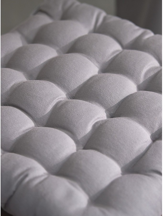 Подушка на стул из хлопка серого цвета из коллекции essential, 35х35 см (77448)