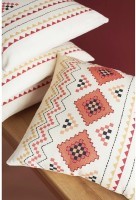 Подушка декоративная по мотивам башкирских орнаментов из коллекции cultural heritage, 45х45 см (77717)
