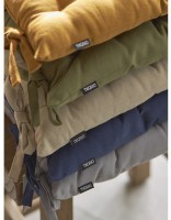 Подушка на стул из хлопка бежевого цвета из коллекции essential, 35х35 см (77446)