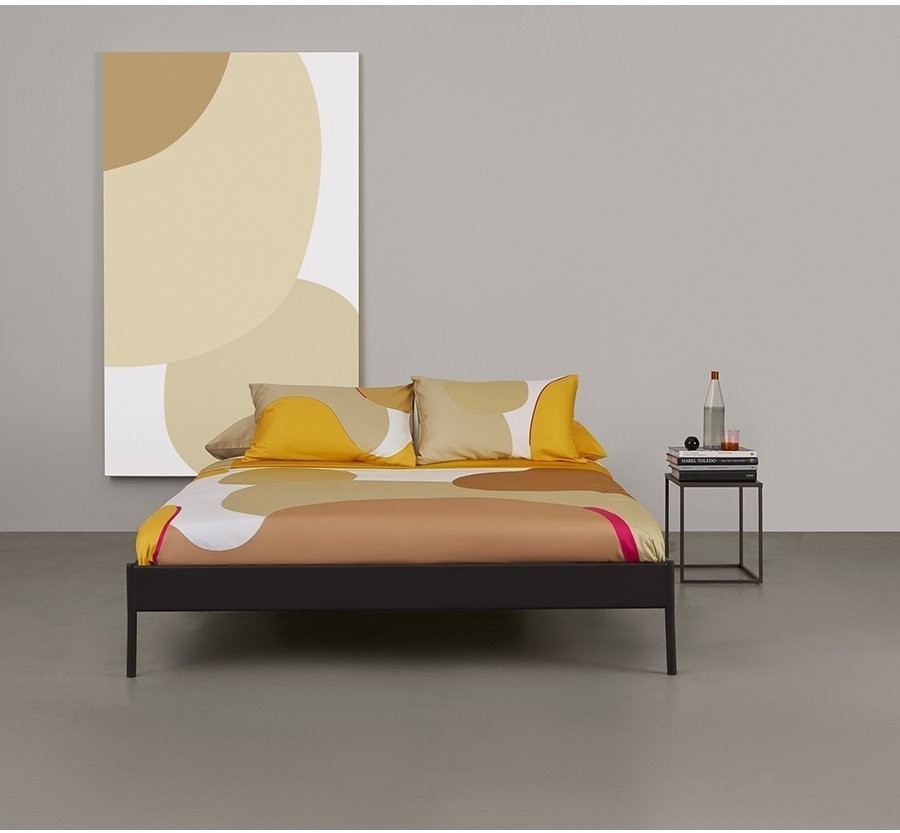 Комплект постельного белья двуспальный из сатина горчичного цвета с авторским принтом из коллекции freak fruit (70519)