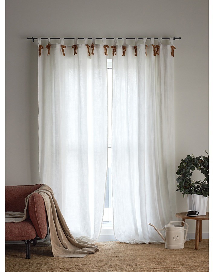 Штора из муслина с декором цвета карри из коллекции essential, 150х290 см (77783)