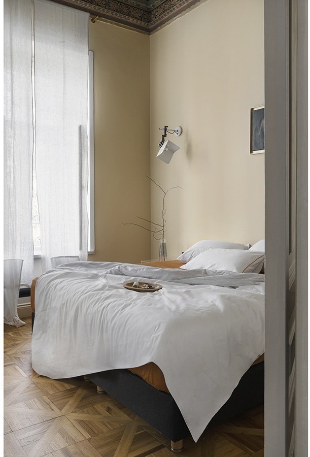 Простыня на резинке из сатина из коллекции meditation, caramel, 180х200х30 см (77756)