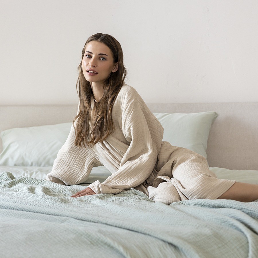 Халат из многослойного муслина бежевого цвета из коллекции essential, размер m (75389)