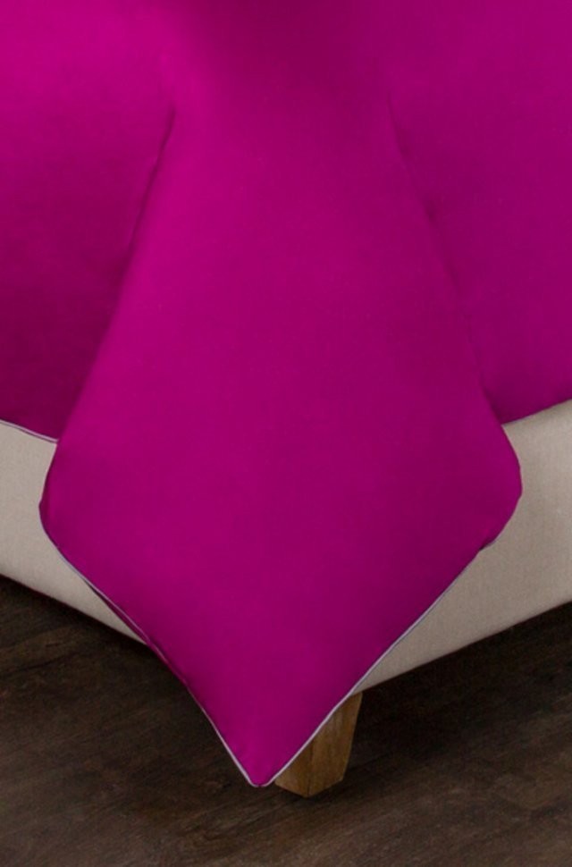 Кпб евро "богема"х/б 100%,фуксия, сатин,выш,под200х220 -1шт., прост240х240 -1шт., нав 50х70х5 SANTALINO (985-007)