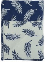 Плед вязаный с авторским принтом fleshy leaves синего цвета из коллекции wild, 130х180 см (65884)