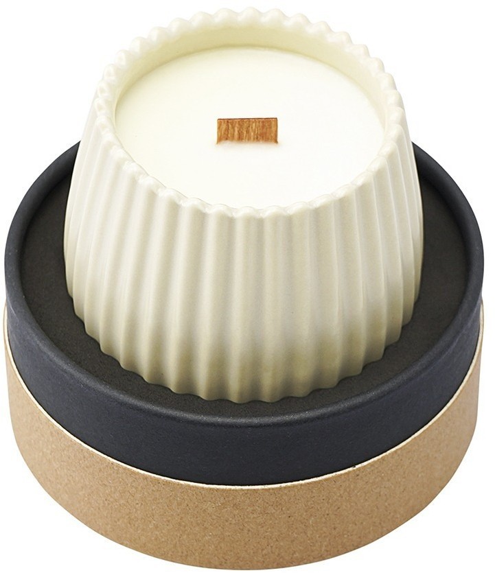 Свеча ароматическая с деревянным фитилём vetiver & black cypress из коллекции edge, бежевый, 60 ч (75704)