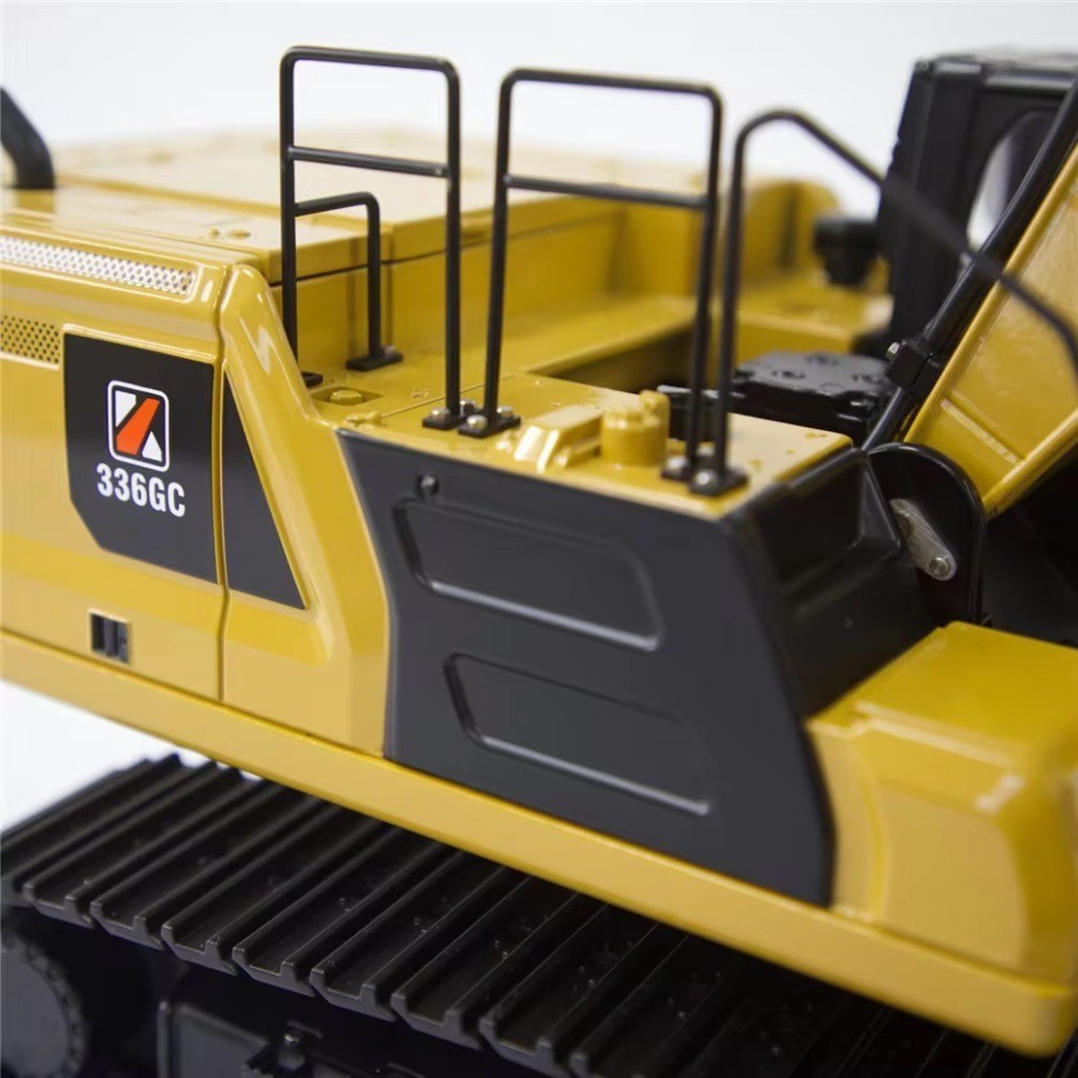 Радиоуправляемый экскаватор с гидравлической системой HUINA масштаб 1:16 (K961-100-YELLOW)