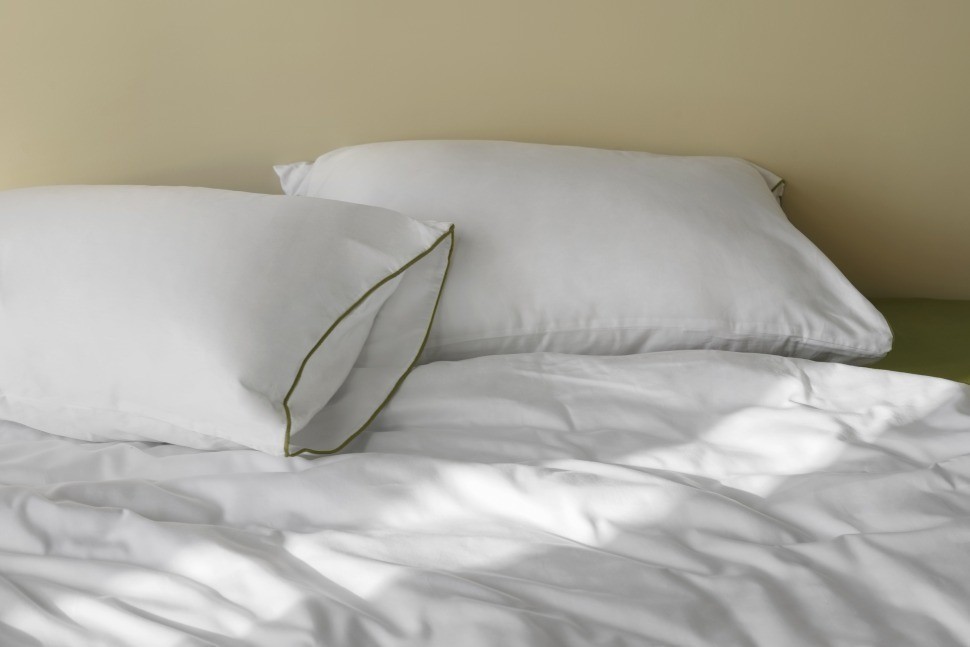 Простыня на резинке из сатина из коллекции meditation, olive, 180х200х30 см (77758)