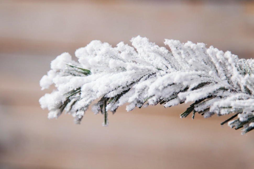 Ель атлантида 215 см 264 ламп заснеженная (74363)