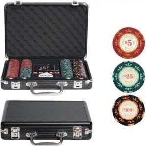 Набор для покера Casino Royale на 200 фишек (31346)