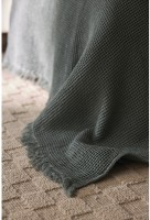 Покрывало вафельное из хлопка цвета шалфея из коллекции essential, 180х250 см (77460)