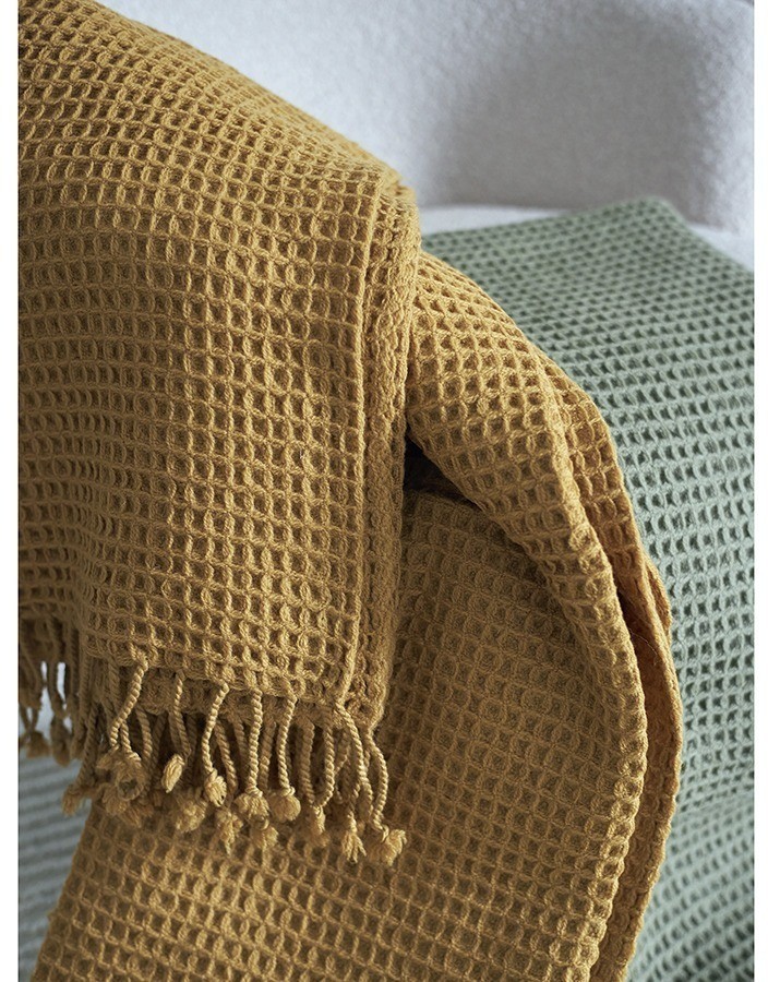 Плед из шерсти цвета охры из коллекции essential, 130х180 см (77088)