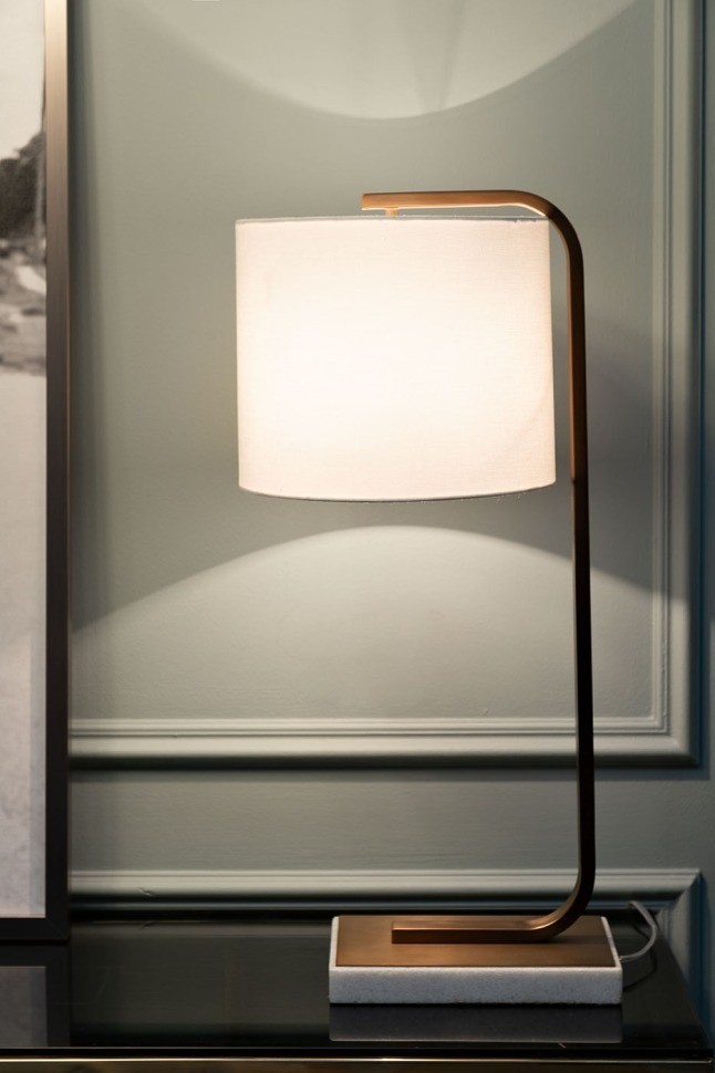 Лампа настольная плафон белый 27*h.66 см (TT-00007301)