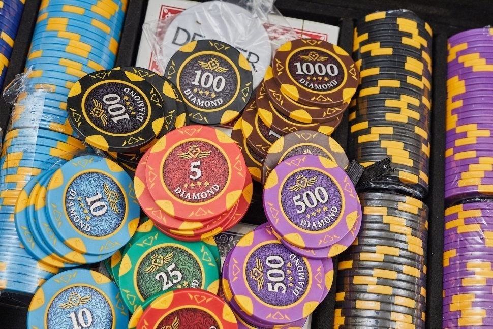 Набор для покера Diamond на 300 фишек (31469)
