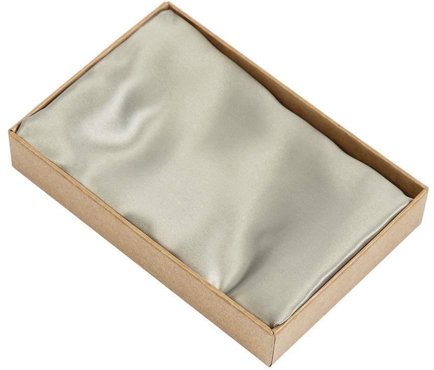 Наволочка из натурального шелка светло-серого цвета из коллекции essential, 50х70 см (76097)