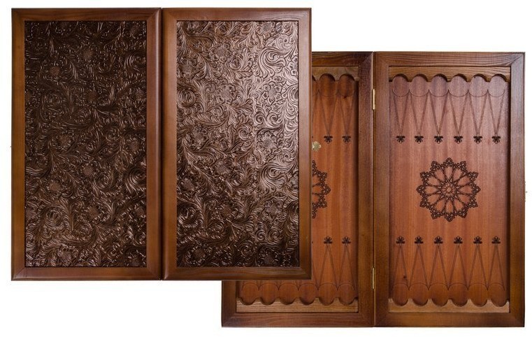 Нарды кожаные "Цветок" малые (Россия, дерево, 40х20х5 см) (28147)