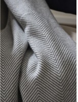 Плед из шерсти мериноса серого цвета из коллекции essential, 130х180 см (77085)