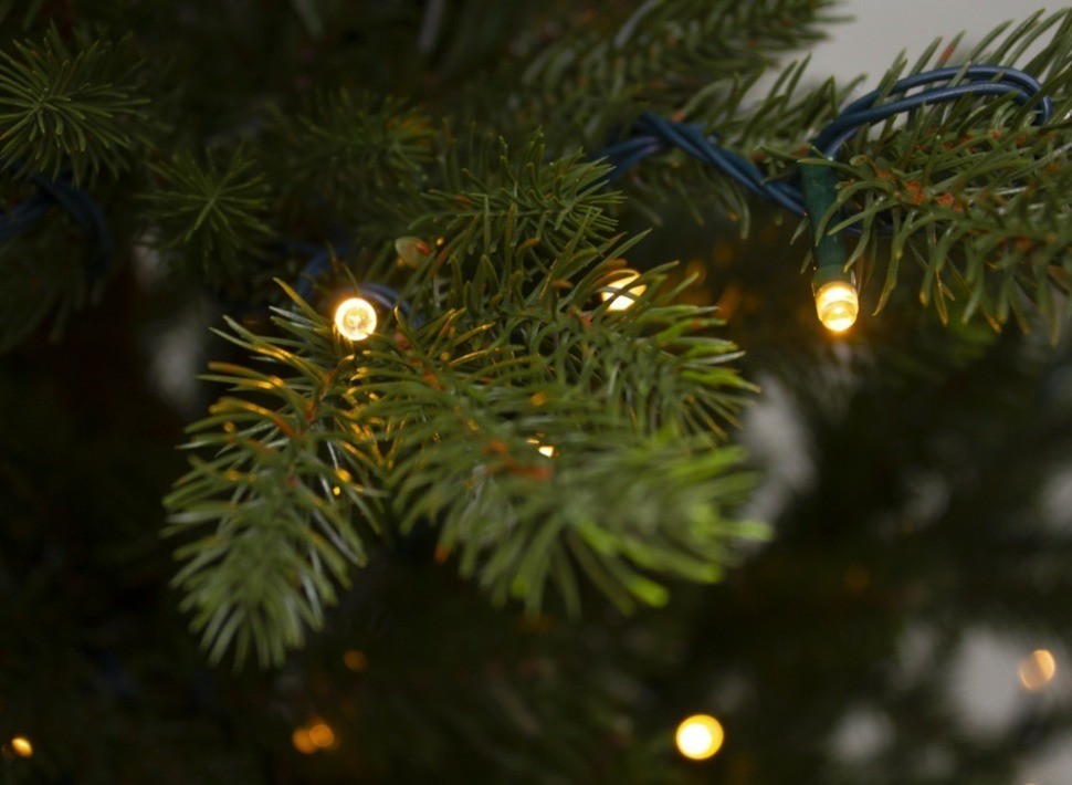 Ель ирландская 230 см 408 ламп зеленая (74399)