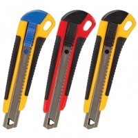 Нож канцелярский 18 мм Brauberg Universal 230919 (4) (76418)