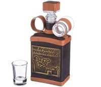 Набор &quot;лучшему руководителю&quot;:штоф+2 стопки 500/30 мл. Чуп &quot;вернисаж (352-319)