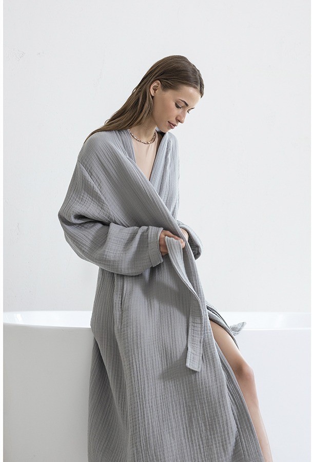 Халат из многослойного муслина серого цвета из коллекции essential, размер s (75391)
