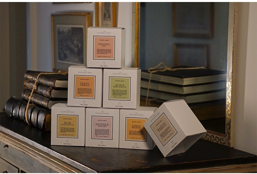 Свеча ароматическая the olphactory, white insignia, silken tobacco, 60 ч (78050)