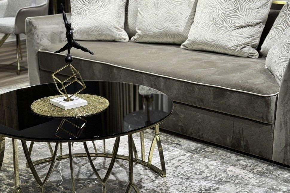 Стол журнальный стекло черн./золото d90*45см (TT-00001830)