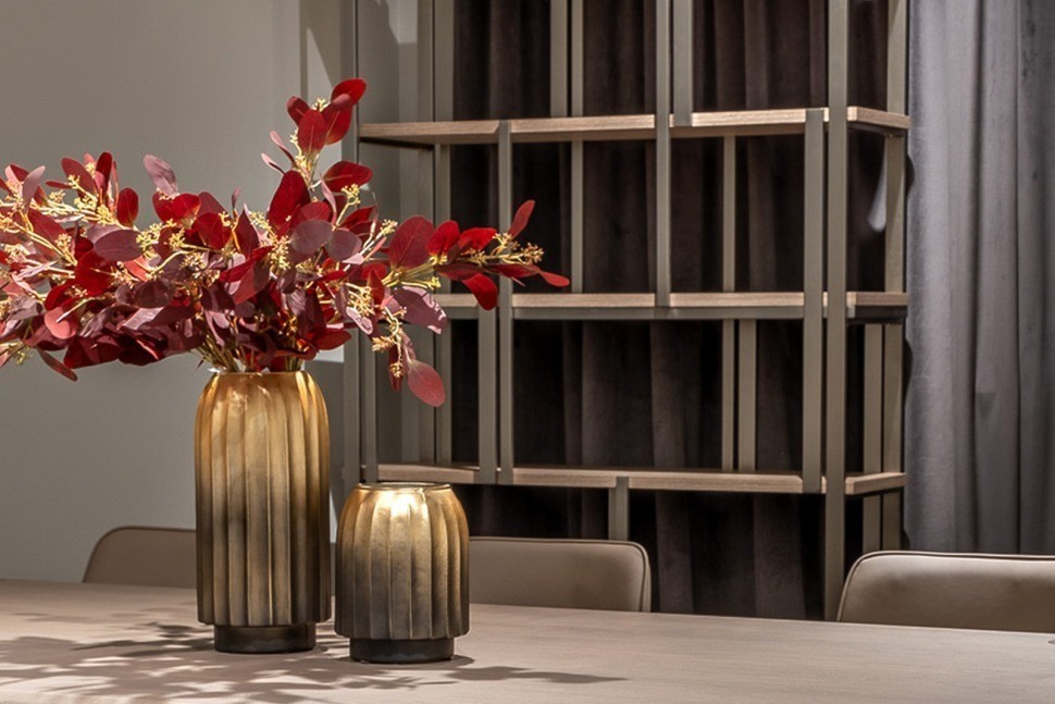 Ваза декоративная стекл. золотая 14,6*14,6*32см (TT-00013100)