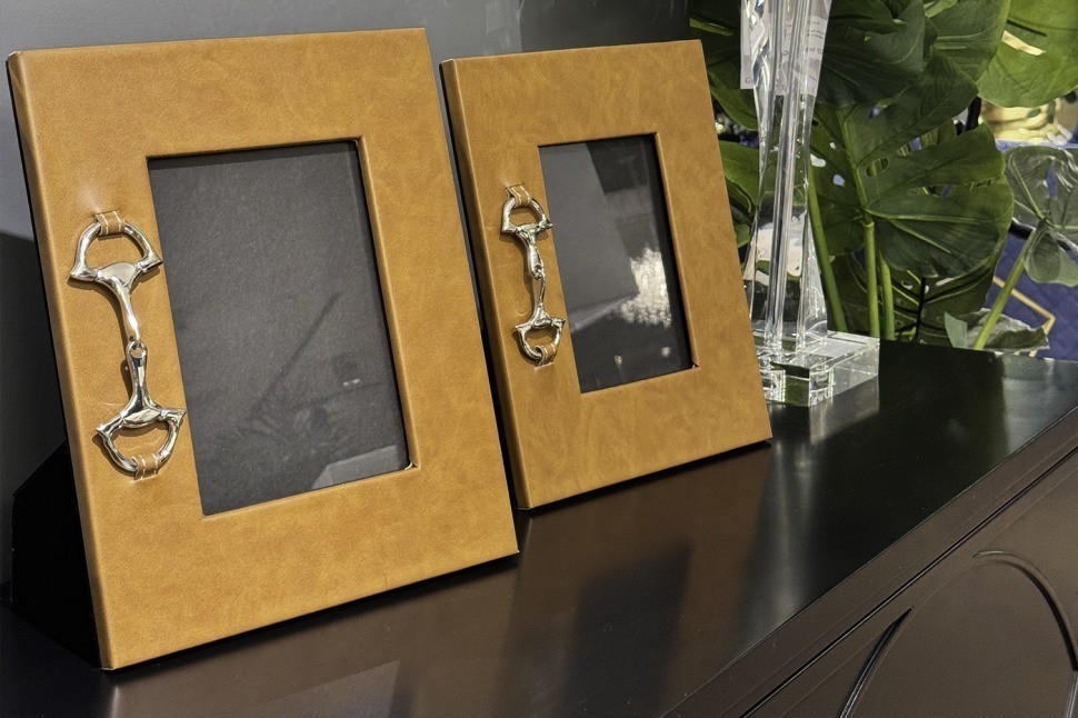 Фоторамка декоративная коричневая 21*2*28см (TT-00012007)