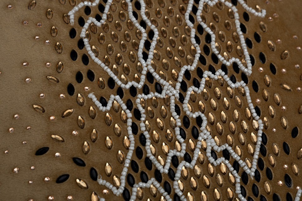 Подушка со стразами "Питон" золотая 45*45 (TT-00014430)