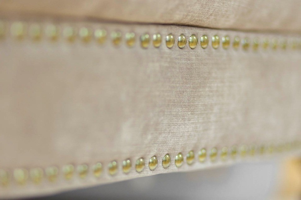 Диван двухместный велюр бежевый 72*90*170см (00002157)