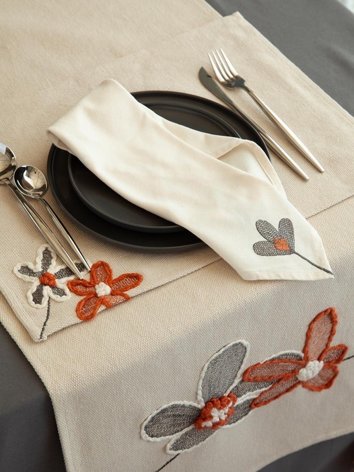 Дорожка на стол stone flowers из коллекции ethnic, 45х150 см (79759)