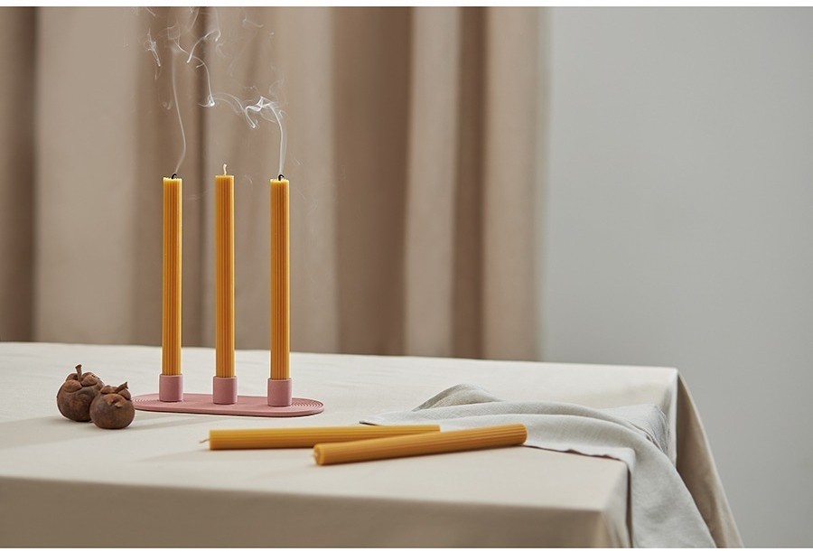 Набор из двух свечей цвета карри из коллекции edge, 24,5 см (77668)