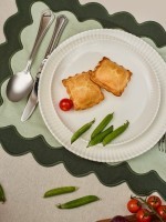 Салфетка под приборы с контрастным кантом зеленого цвета из коллекции trendy ruffles, 35х45 см (78893)