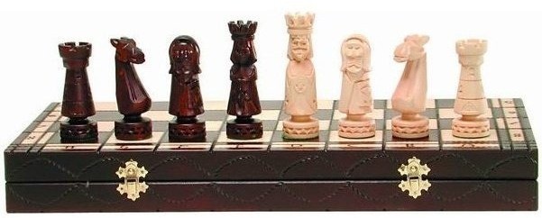 Шахматы "Большой Замок" малые (Польша, дерево, 50х25х7 см), Madon (31134)