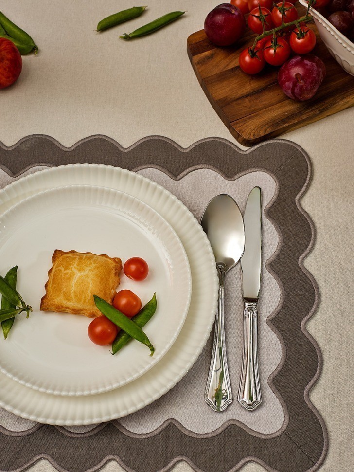 Салфетка под приборы с контрастным кантом серого цвета из коллекции trendy ruffles, 35х45 см (78894)